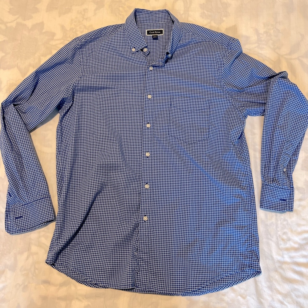 Men’s collared, button up, long sleeve dress shirt